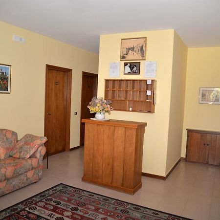 Camere Tiziana อัสซิซี ภายนอก รูปภาพ